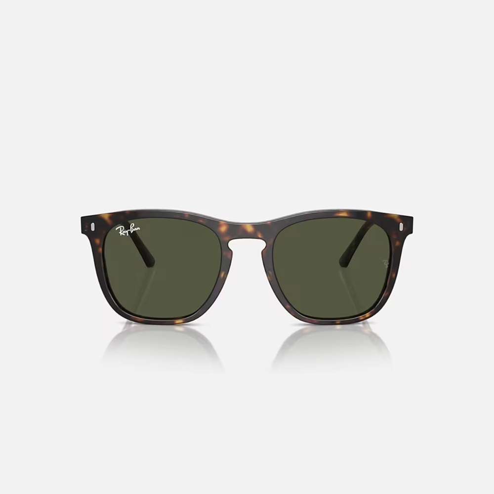 Ray-Ban Classic Tortoise Sunglasses with Polarized Green Lenses RB2210P